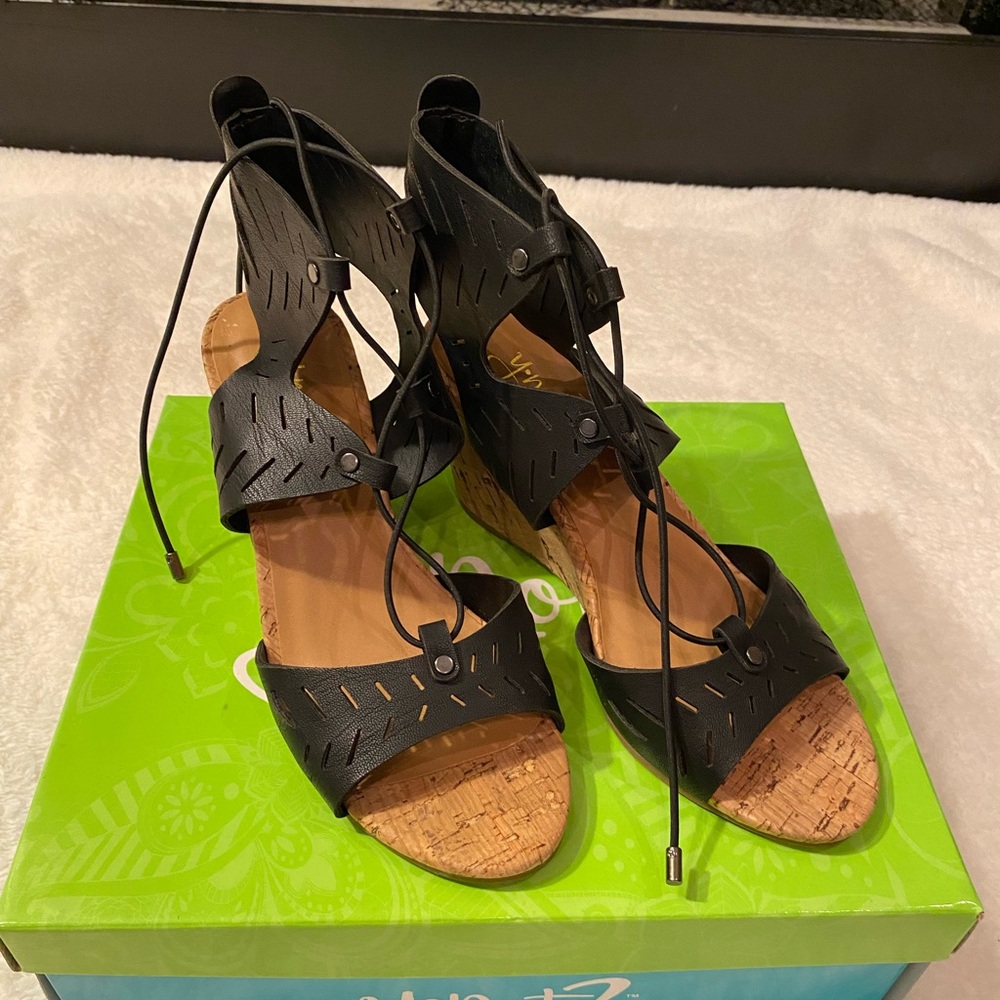 Y.Not Women Shoe Size 6
